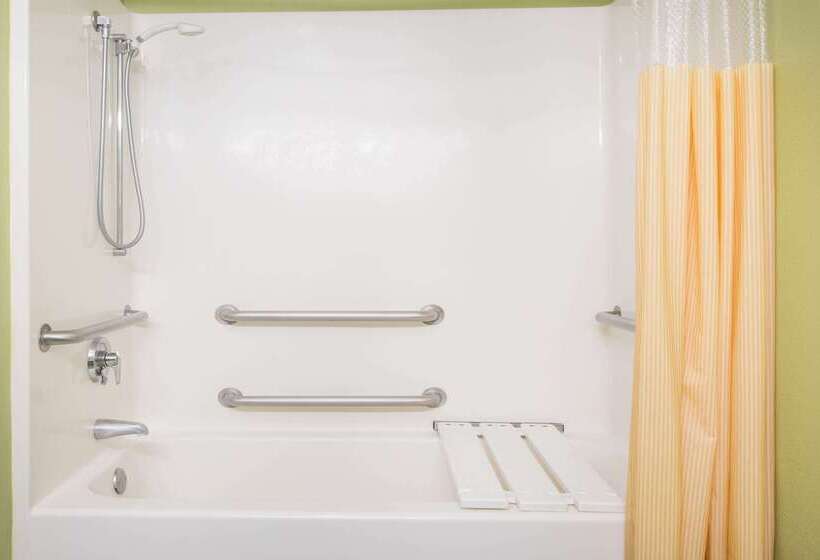 ホテル Days Inn & Suites By Wyndham Swainsboro