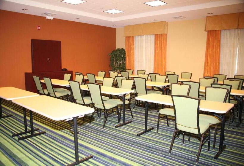 فندق Fairfield Inn & Suites Tehachapi