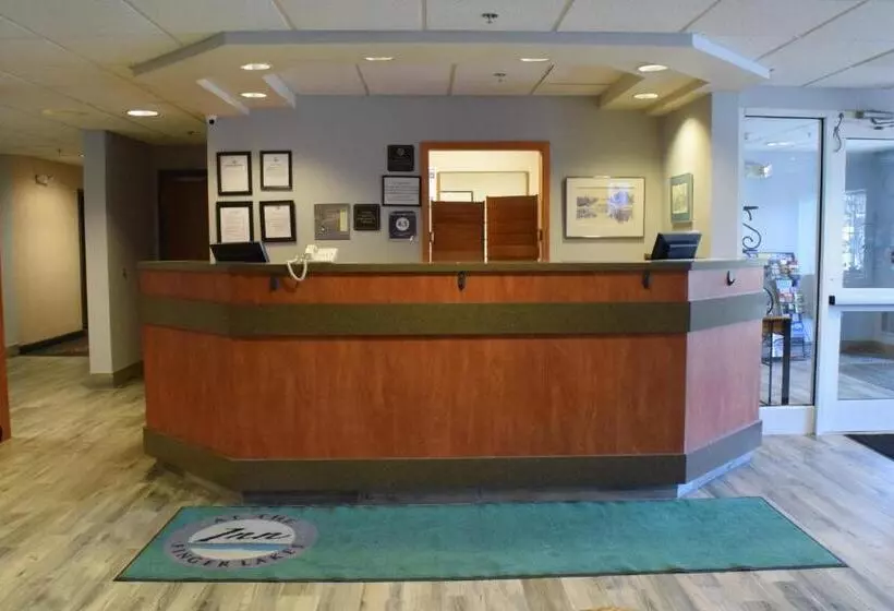 Hotel Inn At The Finger Lakes
