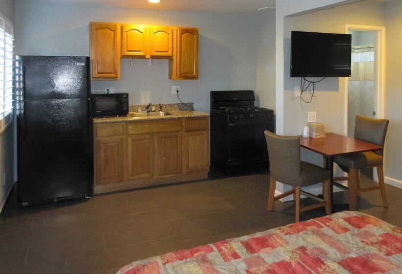 فندق Rodeway Inn