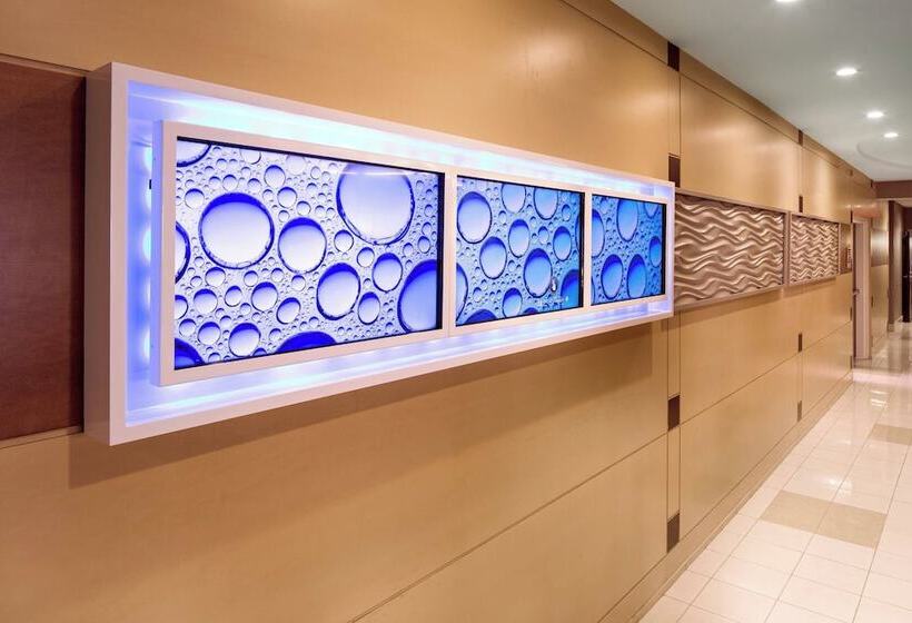 فندق Springhill Suites Bakersfield