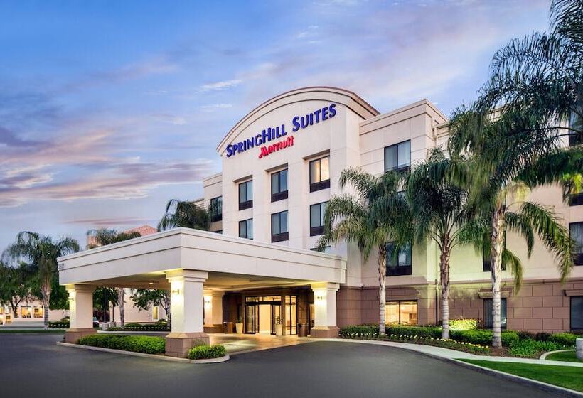 فندق Springhill Suites Bakersfield