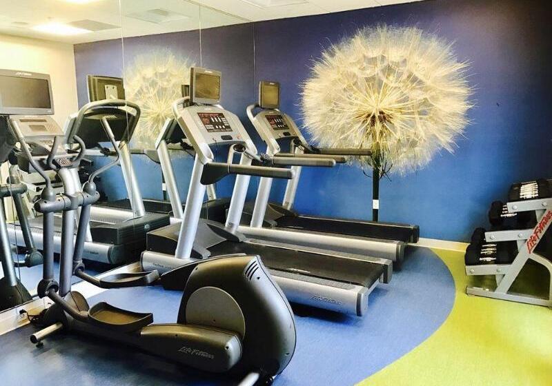 호텔 Springhill Suites By Marriott Madera