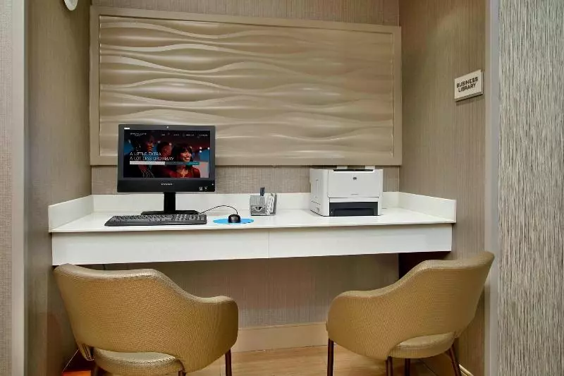 酒店 Springhill Suites By Marriott Madera