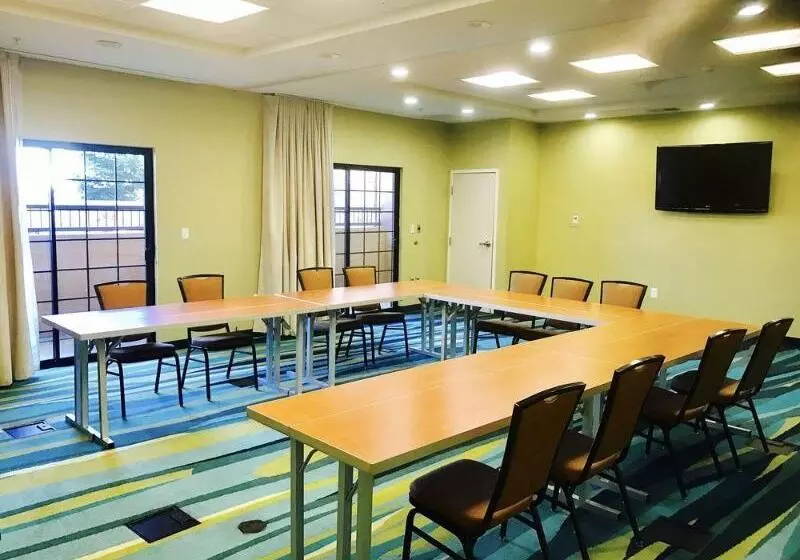 酒店 Springhill Suites By Marriott Madera