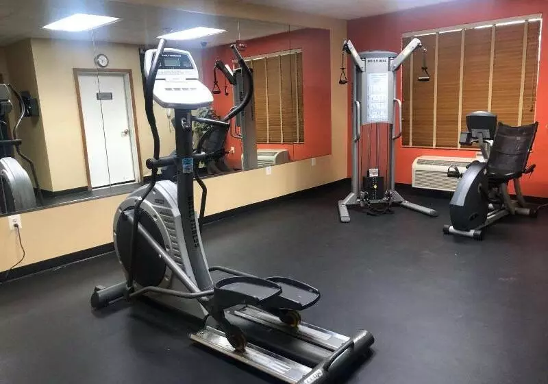 酒店 Wingate By Wyndham Waldorf Washington Dc Area