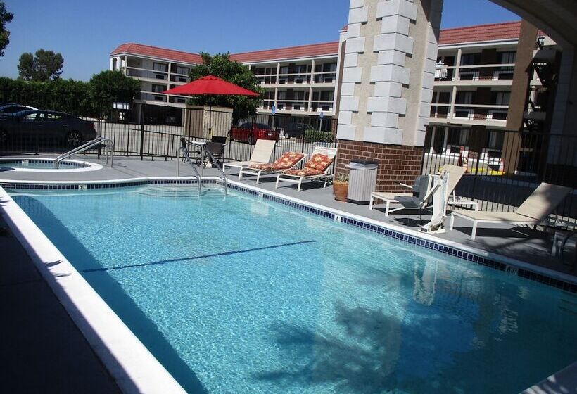 מוטל Surestay Hotel By Best Western Buena Park Anaheim