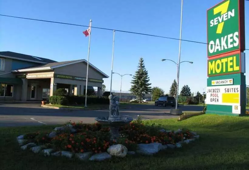 Seven Oakes Motel