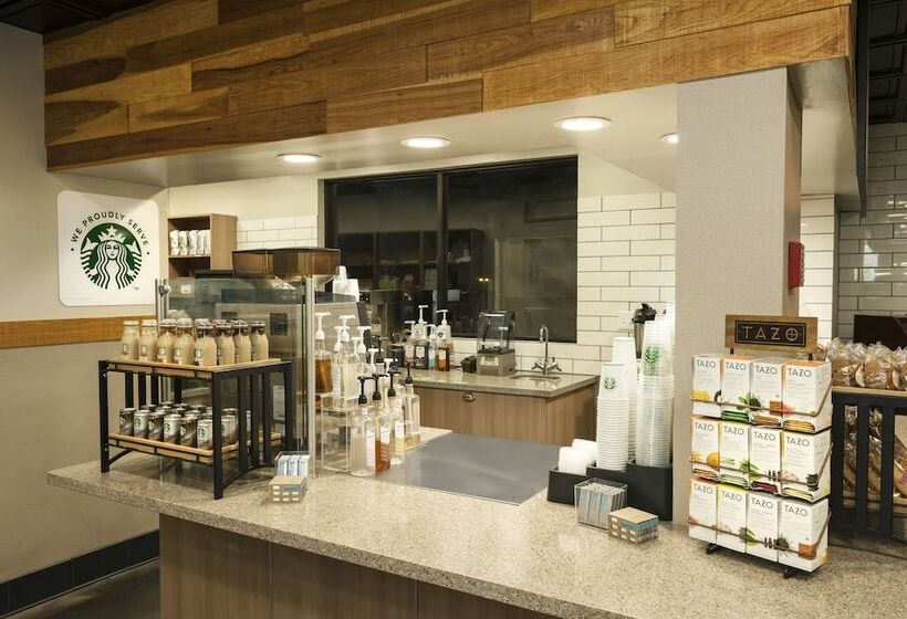 Курорт Hyatt Vacation Club At The Welk, San Diego