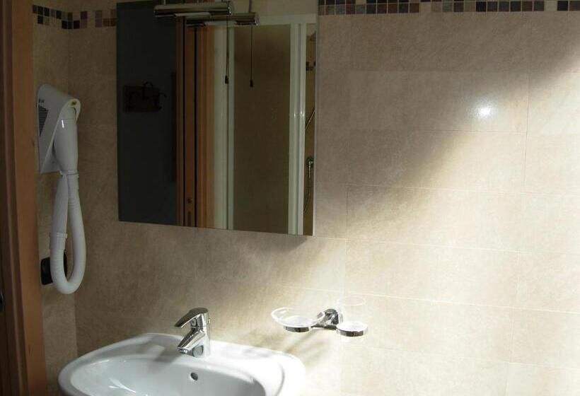 B&b Ledro Affittacamere