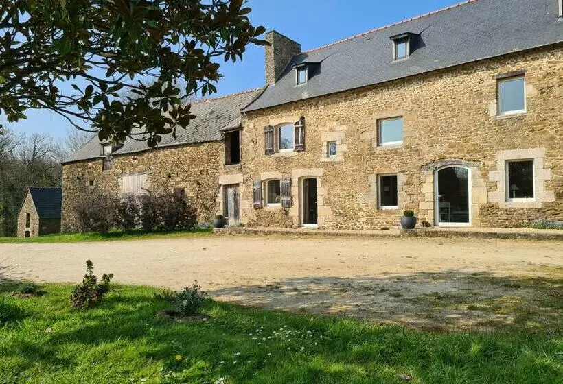 ベッドアンドブレックファースト Kêr Neizh Breizh   Chambres D Hôtes   Le Petit Châtelier