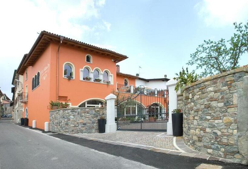 مبيت وإفطار La Villetta