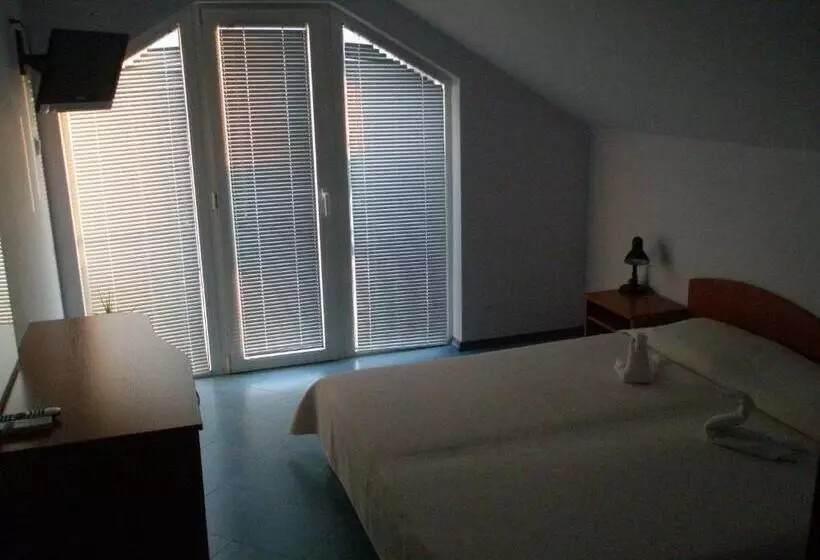 Family Hotel Maritime