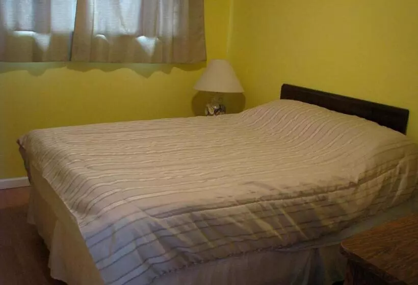 Fireflies Bed & Breakfast