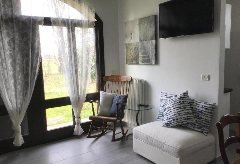 בית מלון כפרי Azienda Agrituristica Santissima Trinità