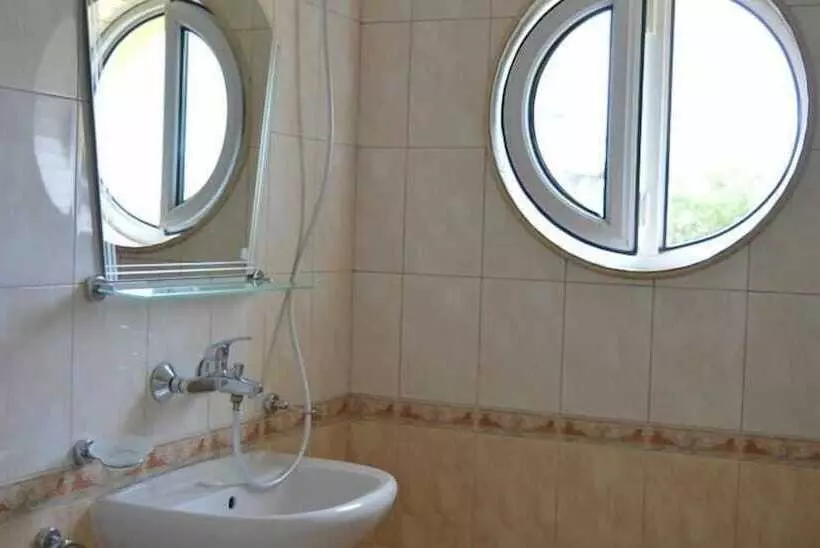 Family Hotel Neptun Lozenets