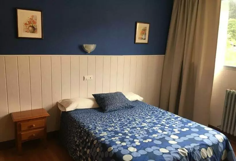 Hotelli Valle De Ayala