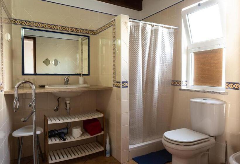 بنسيون Casa Ardomar