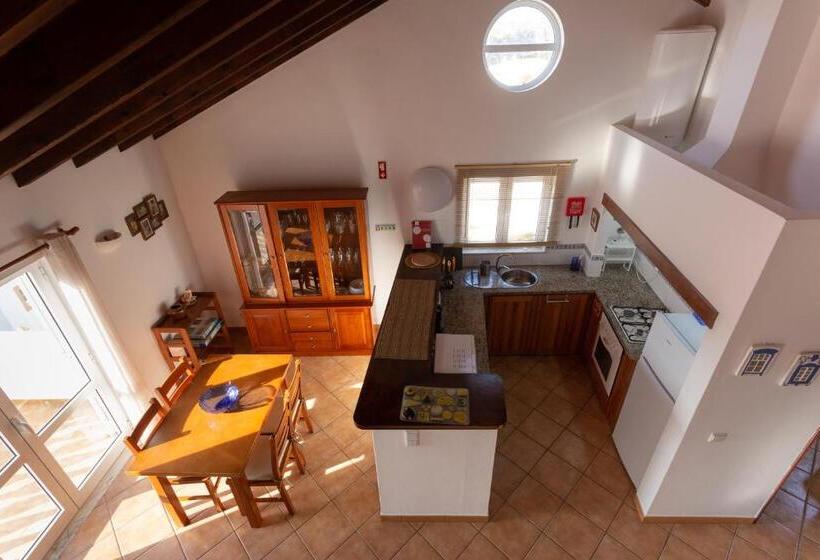 بنسيون Casa Ardomar