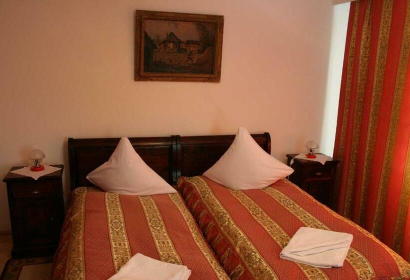 Pensjonat Casa Lucretia