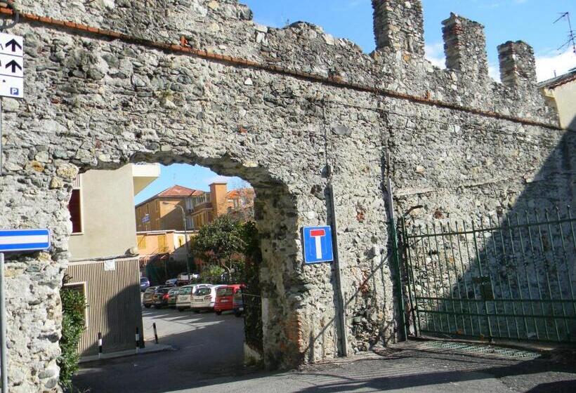 פנסיון Vecchie Mura