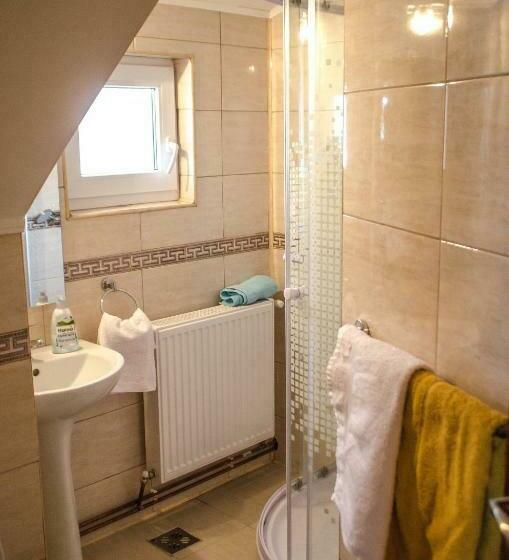 Pensiunea Poienita Ursului