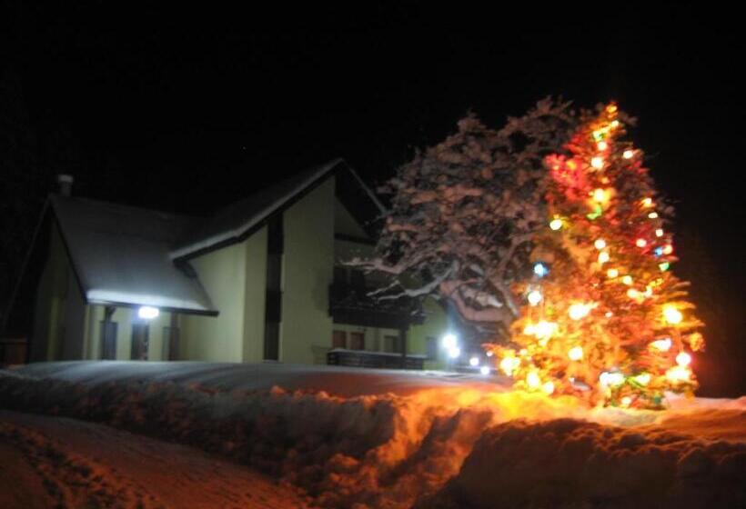 استراحتگاه Complex Turistic Bucovina