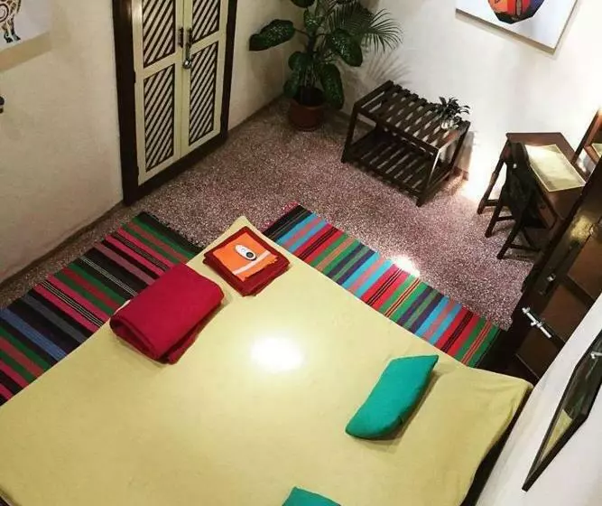 Aamiaismajoitus (B&B) Sunny Cow Village Villa