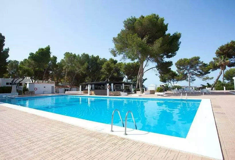 Lomakeskus Apartamentos Club Cala Azul