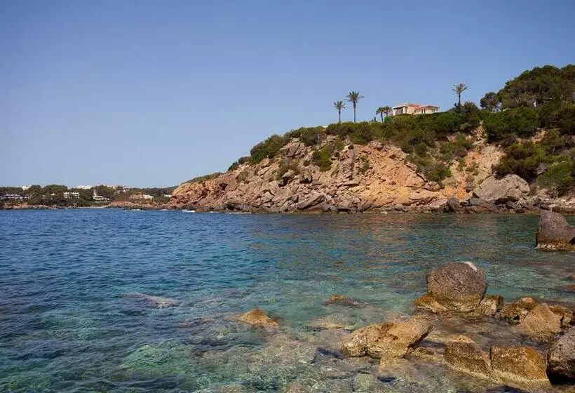 Lomakeskus Apartamentos Club Cala Azul