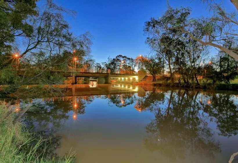 Hotelli Dalby Tourist Park