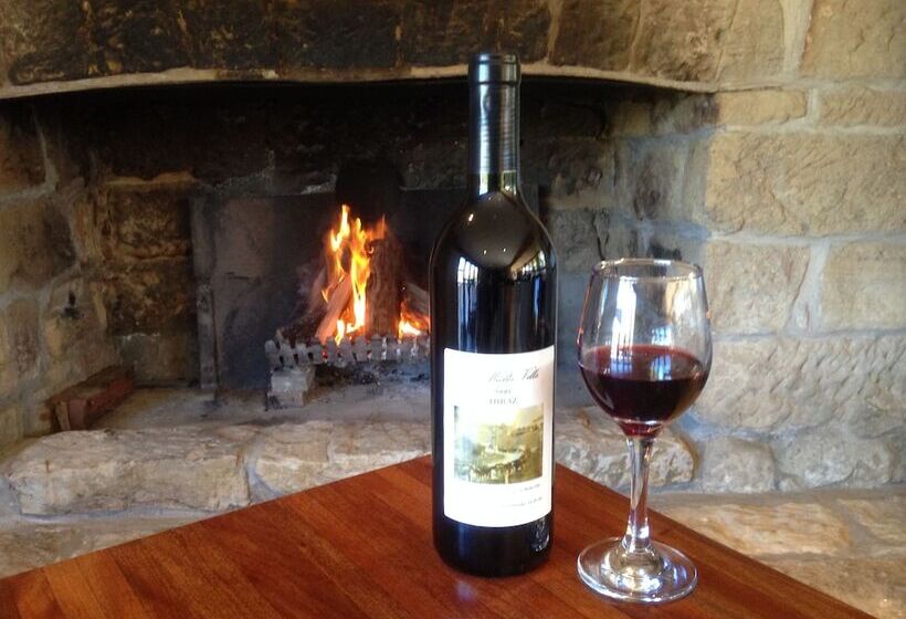 膳宿费 Mulla Villa