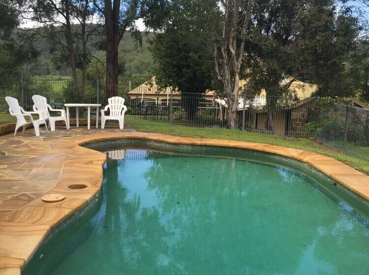 膳宿费 Mulla Villa