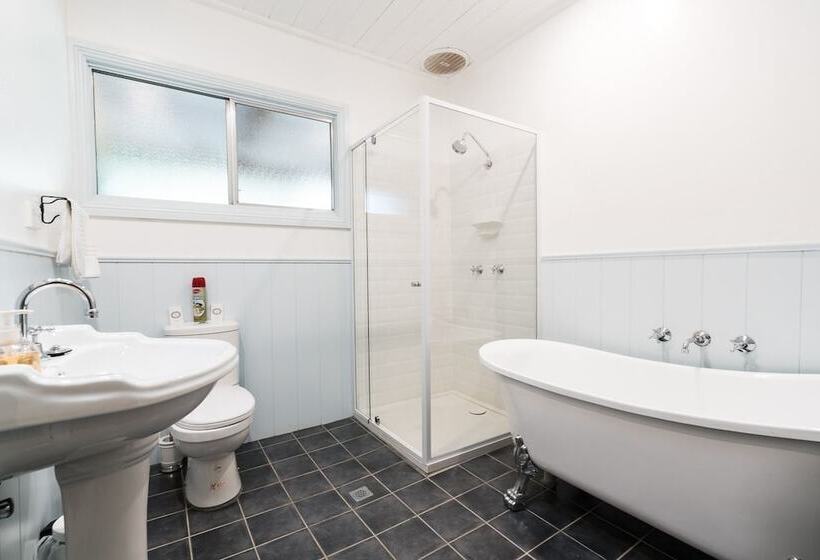 膳宿费 Mulla Villa