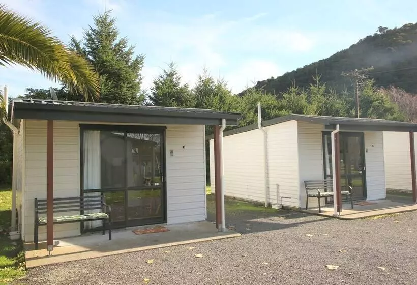 Lomakeskus Parklands Marina Holiday Park