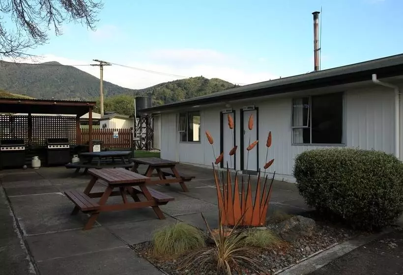 Lomakeskus Parklands Marina Holiday Park