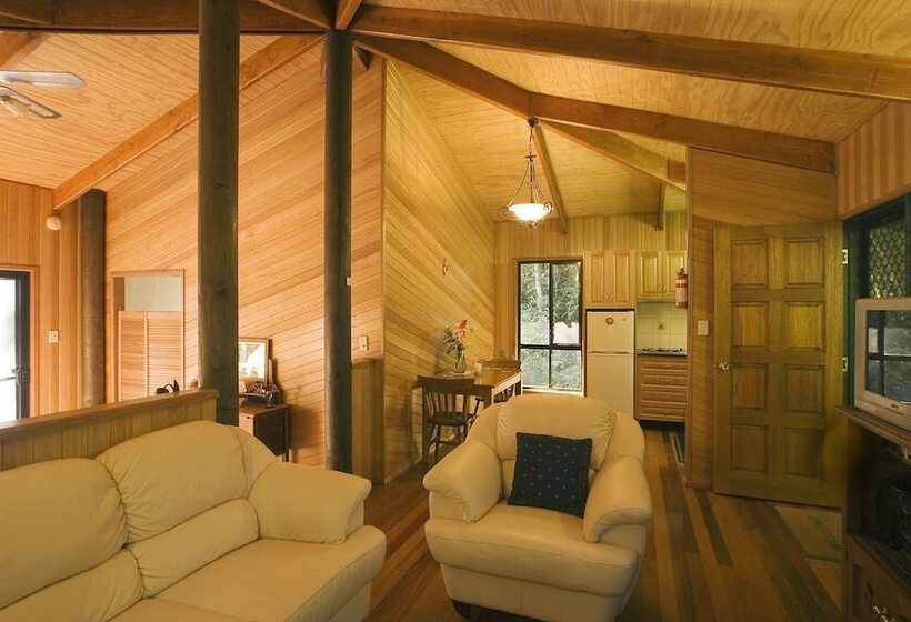 Springbrook Lyrebird Retreat