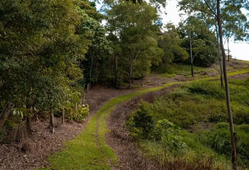 Whispering Valley Cottage Retreat