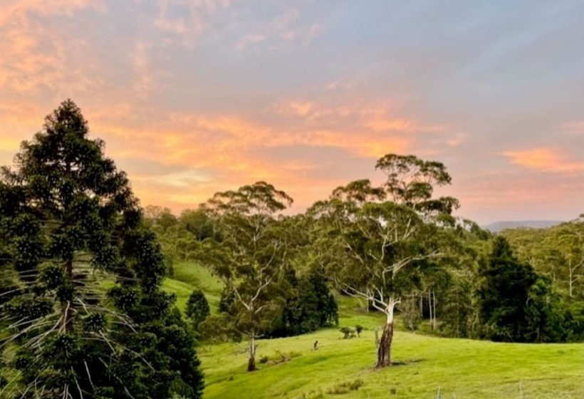 Whispering Valley Cottage Retreat