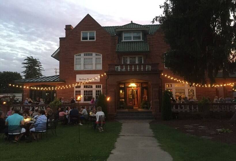 簡易ホテル Thistledown At Seger House