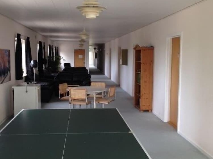 בית מלון כפרי E4