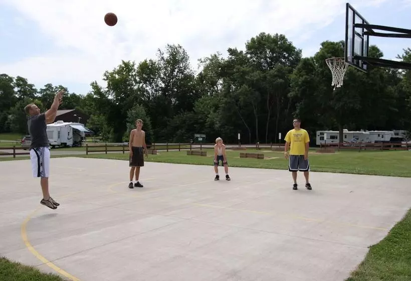 ホテル Neshonoc Lakeside Camping Resort