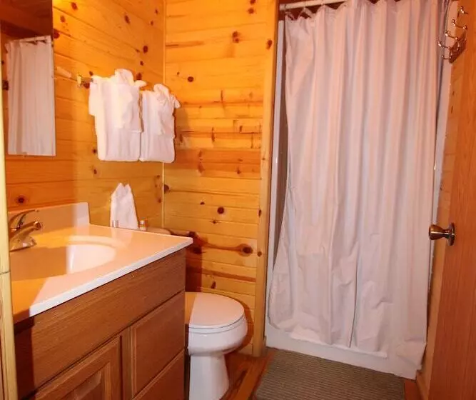 ホテル Neshonoc Lakeside Camping Resort