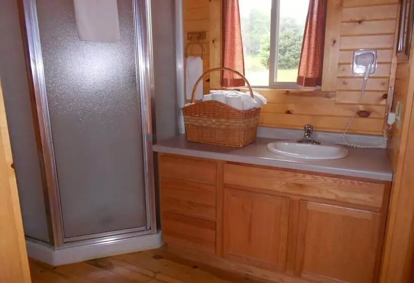 ホテル Neshonoc Lakeside Camping Resort