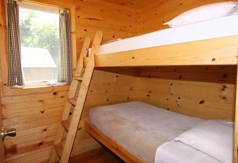 ホテル Neshonoc Lakeside Camping Resort