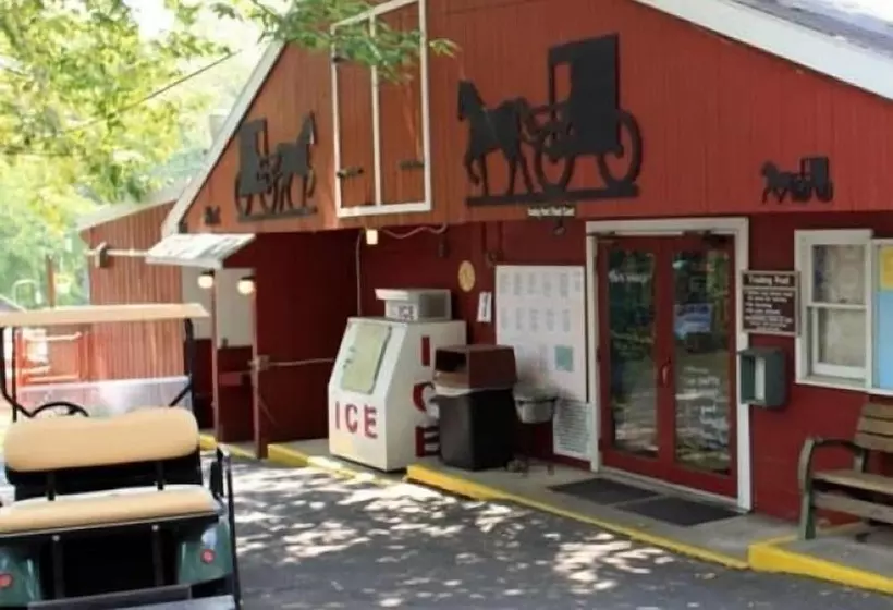 Hotelli Pa Dutch Country Rv Resort   Caravan Park