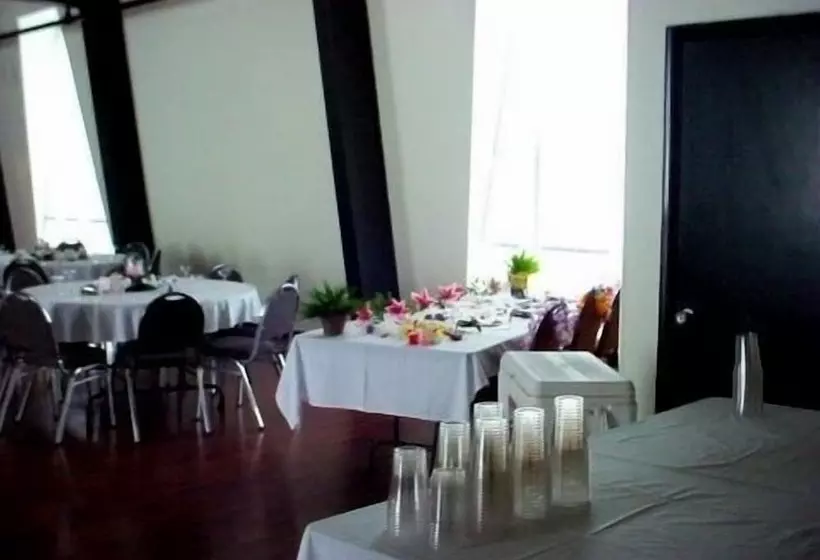 モーテル Ken Bar Lodge