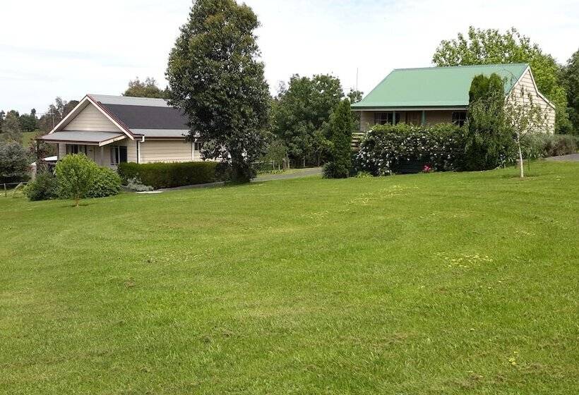 Neerim Country Cottages
