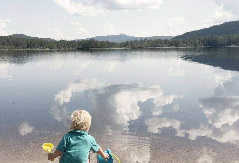 Søstrene Storaas Hotell