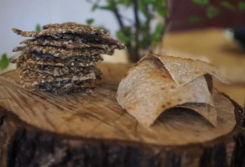 Søstrene Storaas Hotell